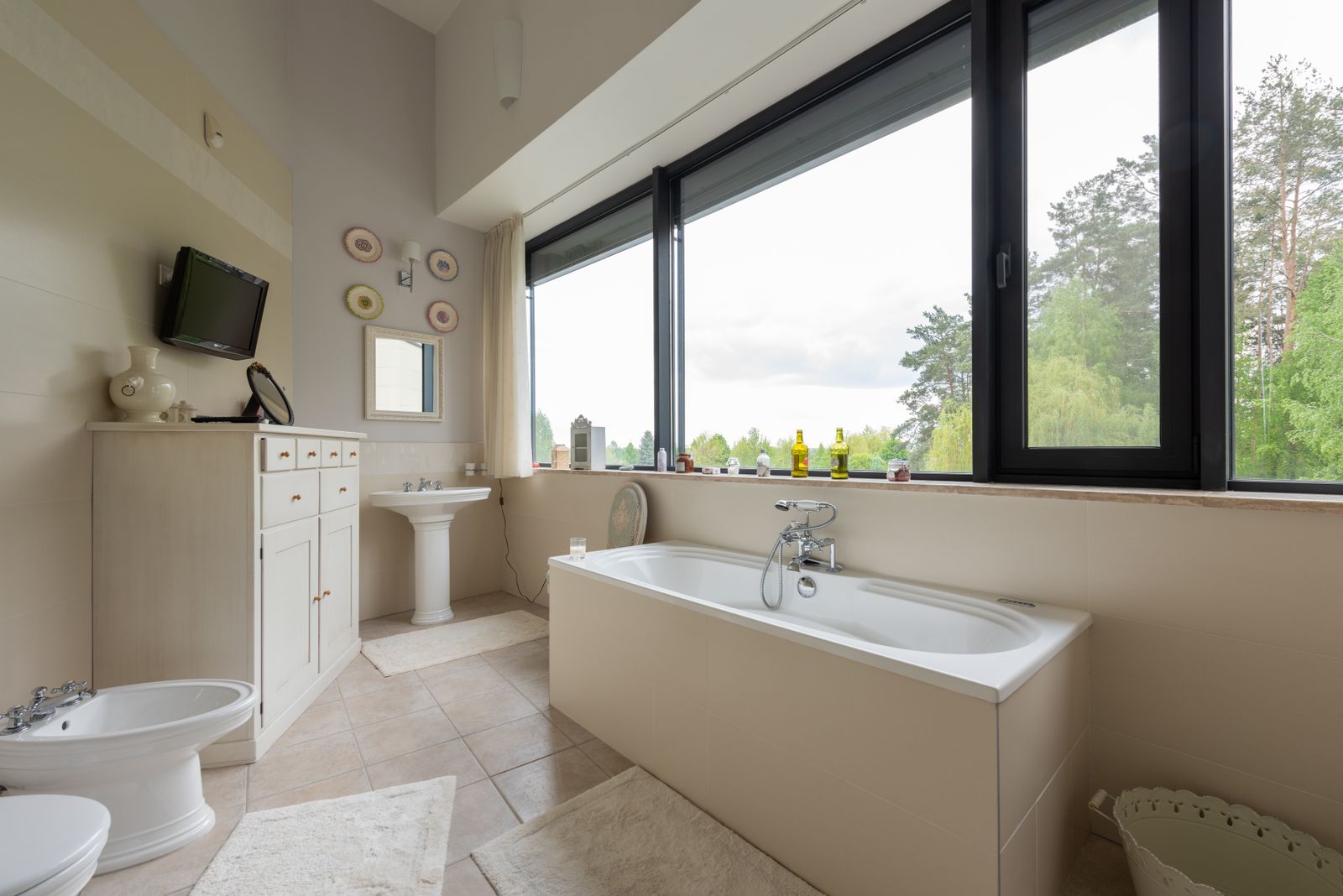 Bathroom after a Crisp & Co. deep clean